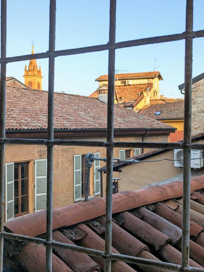 Appartamento Appena Ristrutturato Bologna Centro Storico Exterior photo